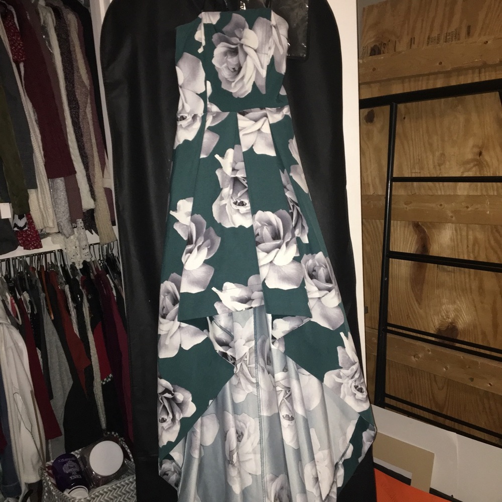 Floral High-Low Prom Dress - Picture 3 of 3